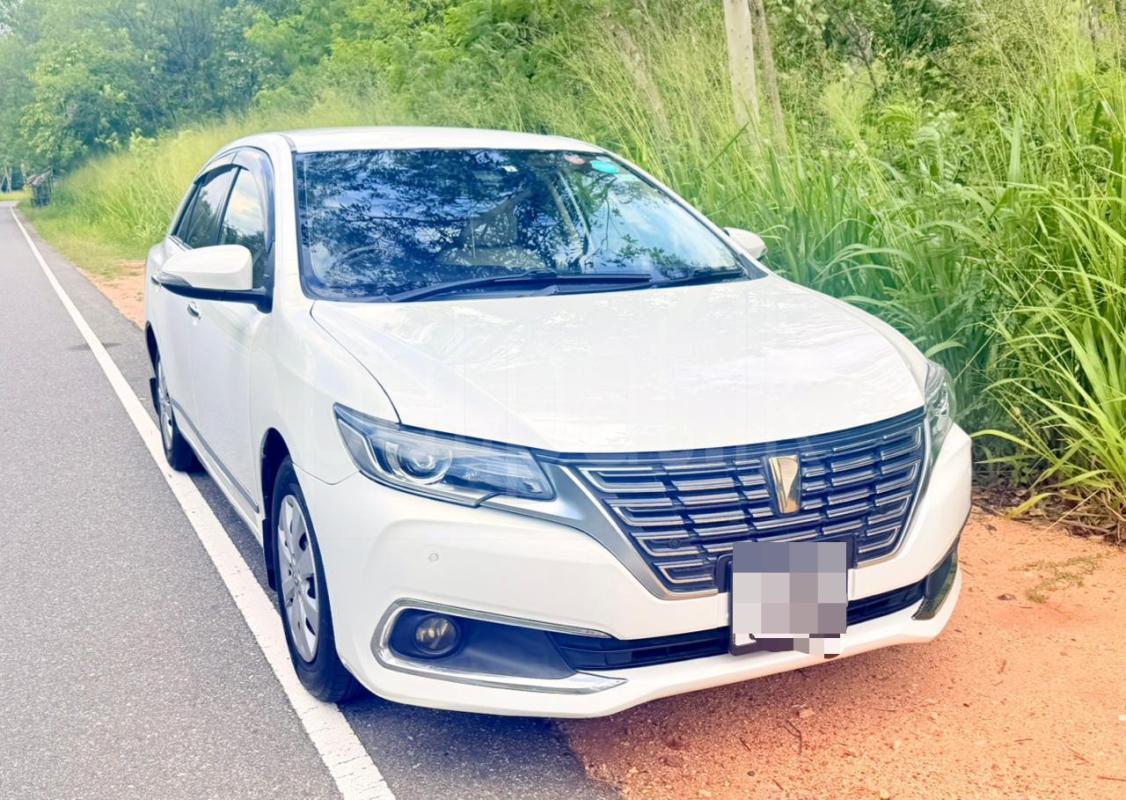 Toyota Premio 2017 - பயன்படுத்தப்பட்டது கார் sale in Sri Lanka - patpat.lk