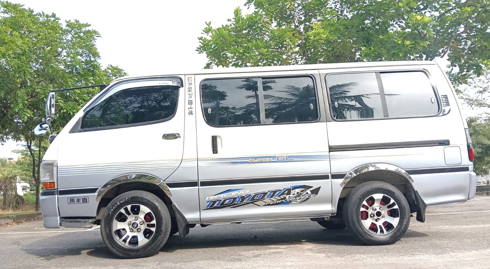 Toyota Hiace 1992 - Used Van sale in Sri Lanka - patpat.lk