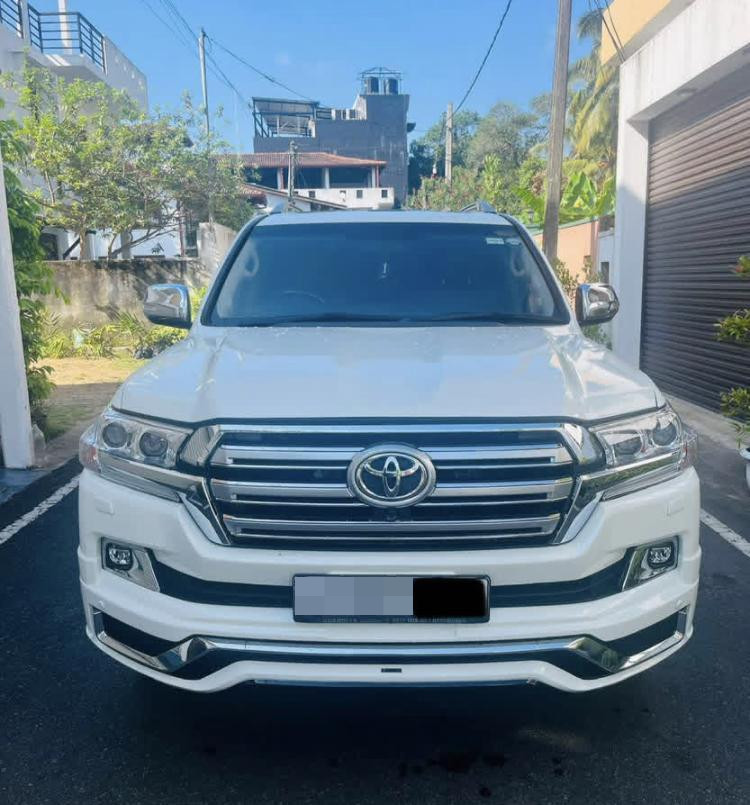 Toyota Land Cruiser 2015 ads-image-1