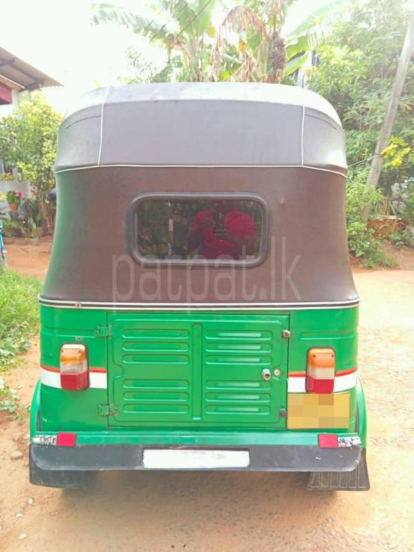 Bajaj Three Wheel 2002 - பயன்படுத்தப்பட்டது முச்சக்கர வண்டி sale in Sri Lanka - patpat.lk