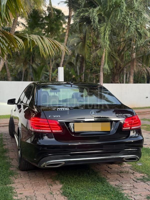 Mercedes Benz E300 2014 - பயன்படுத்தப்பட்டது கார் sale in Sri Lanka - patpat.lk