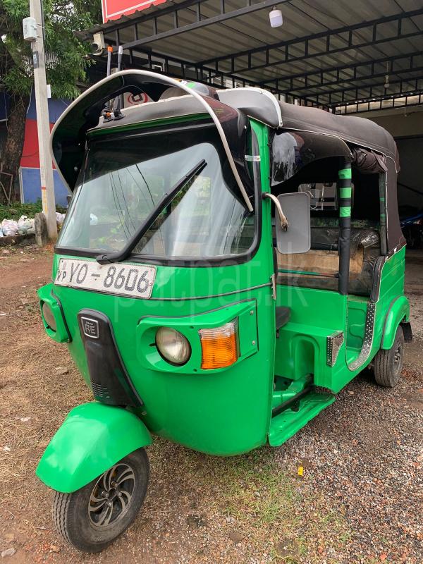 Bajaj Three Wheel 2012 - භාවිතා කරන ලද ත්‍රිරෝද රථය sale in Sri Lanka - patpat.lk