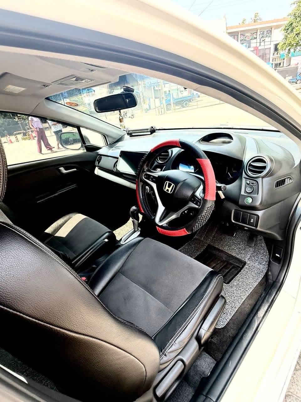 Honda Insight 2012 - பயன்படுத்தப்பட்டது கார் sale in Sri Lanka - patpat.lk
