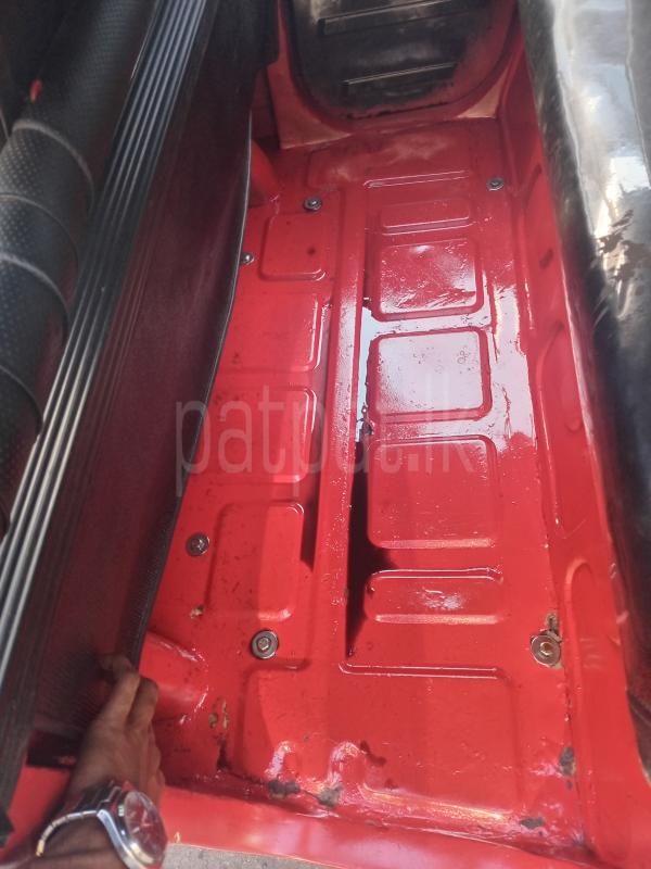 Bajaj Three Wheel 2010 - பயன்படுத்தப்பட்டது முச்சக்கர வண்டி sale in Sri Lanka - patpat.lk