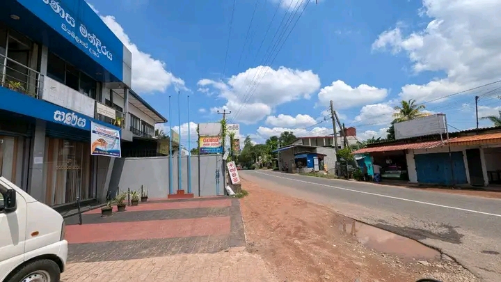 Commercial Land for Sale in Minuwangoda