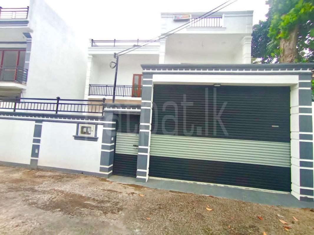 House for Sale in Boralesgamuwa