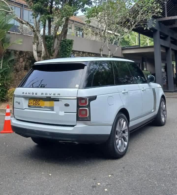 Land Rover Range Rover 2018 - Used SUV sale in Sri Lanka - patpat.lk