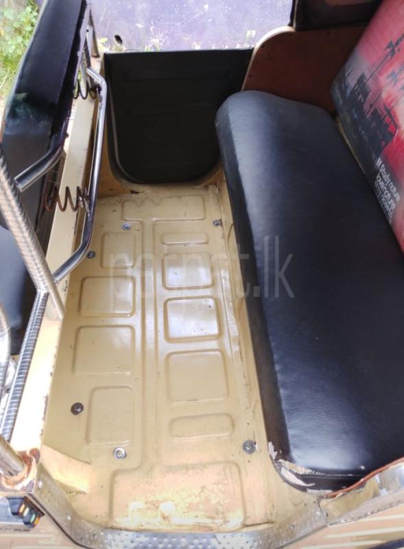 Bajaj Three Wheel 1996 - பயன்படுத்தப்பட்டது முச்சக்கர வண்டி sale in Sri Lanka - patpat.lk
