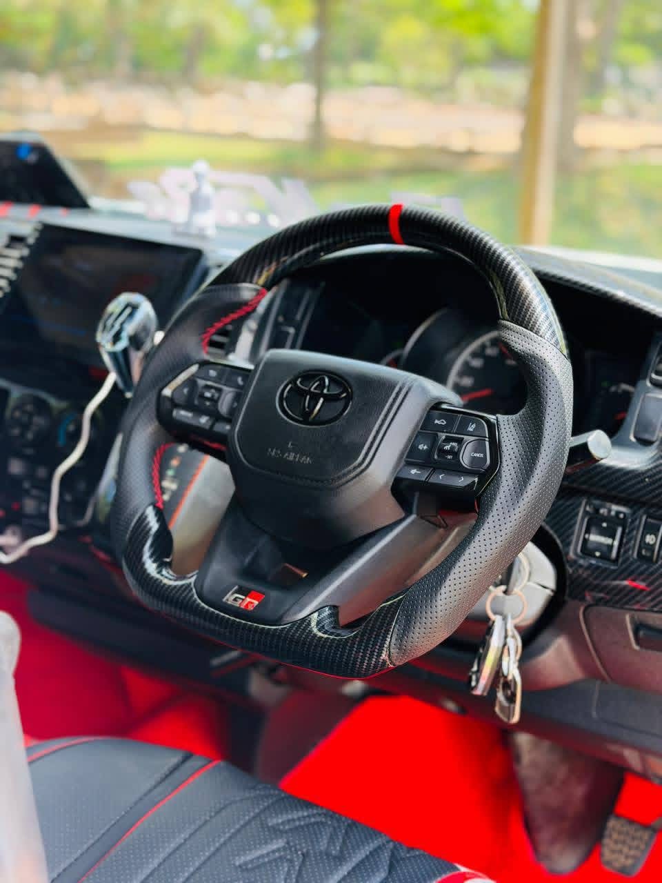 Advertisement image 4