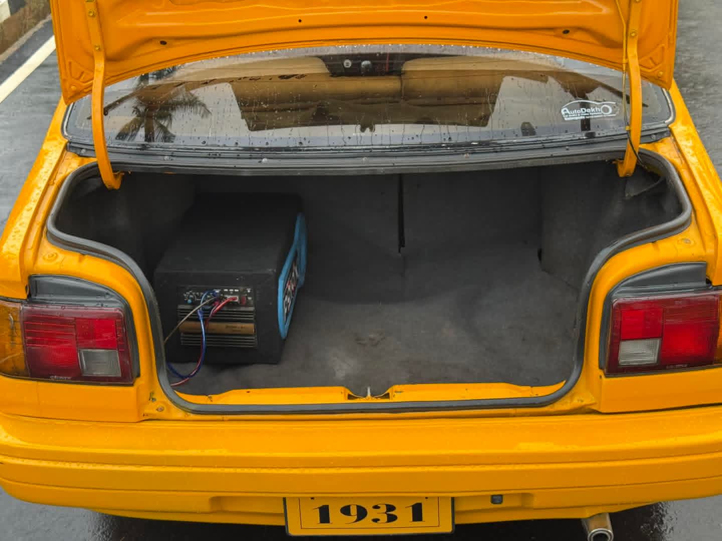 Daihatsu Charade 1992 - பயன்படுத்தப்பட்டது கார் sale in Sri Lanka - patpat.lk