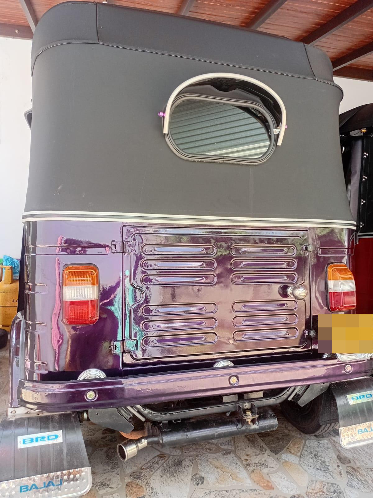 Bajaj Three Wheel 2009 - භාවිතා කරන ලද ත්‍රිරෝද රථය sale in Sri Lanka - patpat.lk