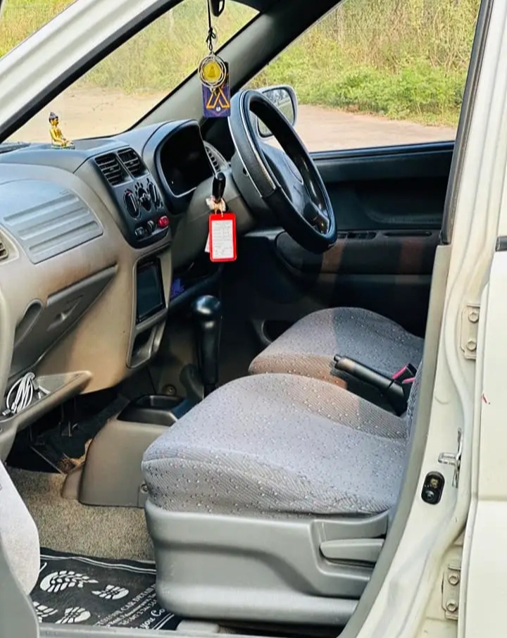 Suzuki Swift 2001 - பயன்படுத்தப்பட்டது கார் sale in Sri Lanka - patpat.lk