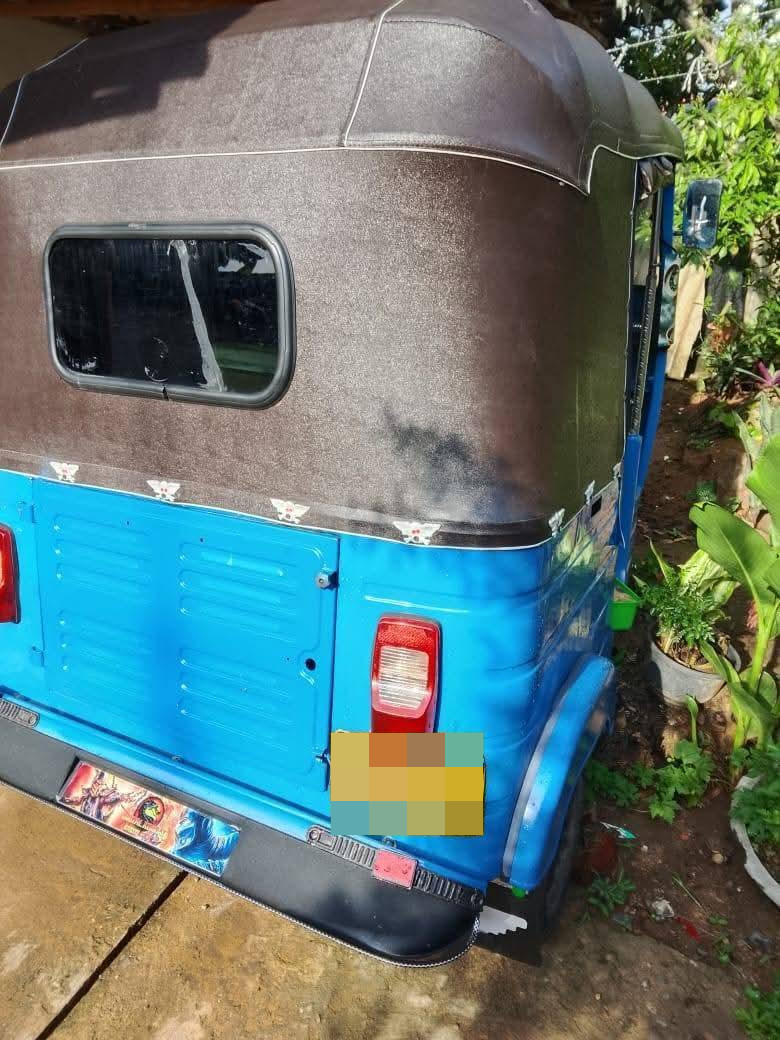 Bajaj Three Wheel 2008 - பயன்படுத்தப்பட்டது முச்சக்கர வண்டி sale in Sri Lanka - patpat.lk