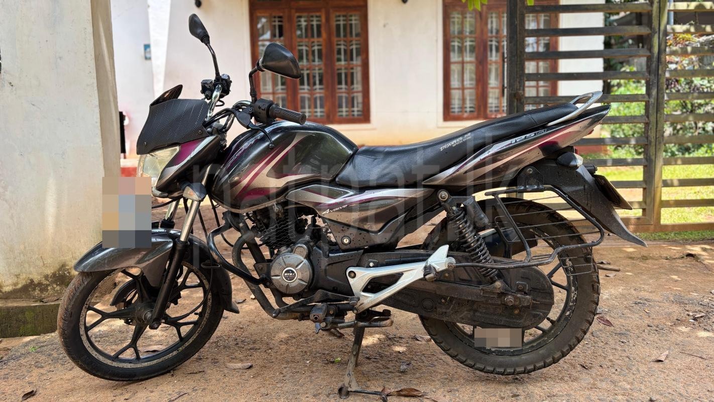 Bajaj Discover 2014 - பயன்படுத்தப்பட்டது பைக் sale in Sri Lanka - patpat.lk
