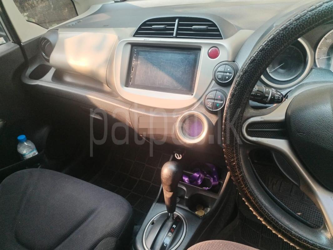 Honda Fit 2010 - Used Car sale in Sri Lanka - patpat.lk
