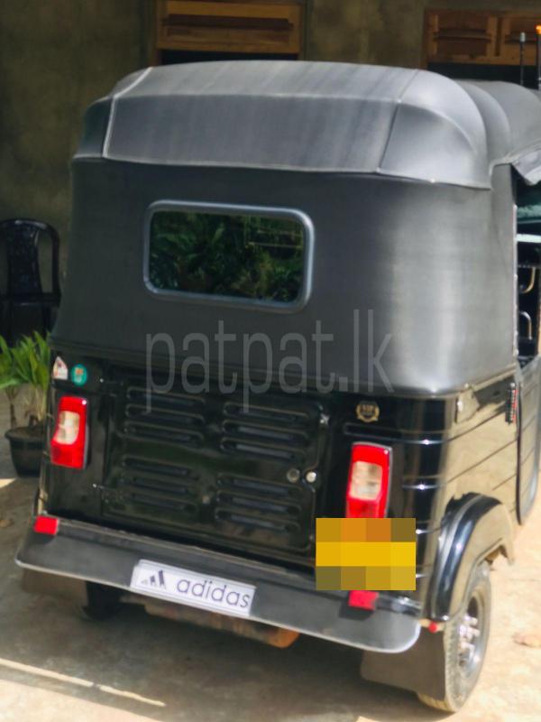 Bajaj Three Wheel 2014 - பயன்படுத்தப்பட்டது முச்சக்கர வண்டி sale in Sri Lanka - patpat.lk