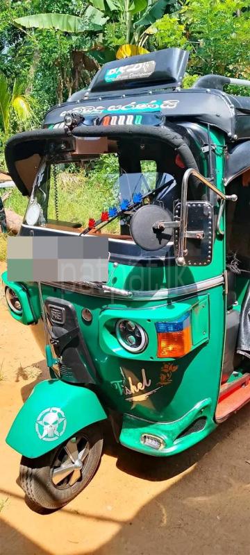 Bajaj Three Wheel 2012 - பயன்படுத்தப்பட்டது முச்சக்கர வண்டி sale in Sri Lanka - patpat.lk
