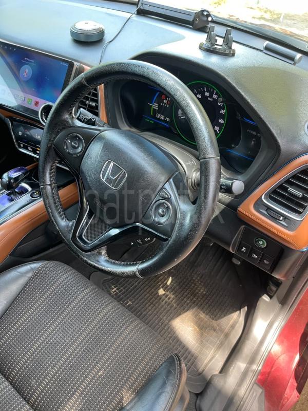 Honda Vezel 2014 - භාවිතා කරන ලද SUV රථය sale in Sri Lanka - patpat.lk