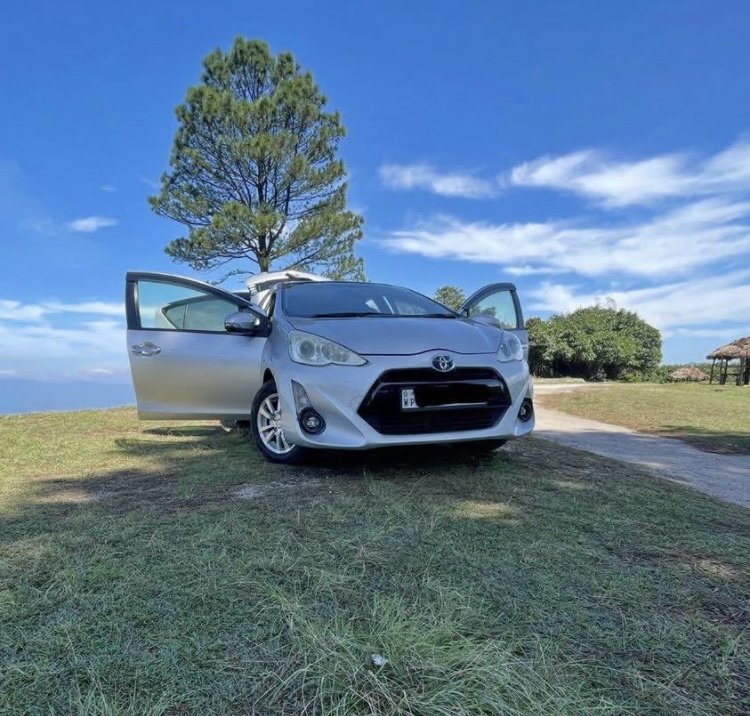 Toyota Aqua 2014 - பயன்படுத்தப்பட்டது கார் sale in Sri Lanka - patpat.lk