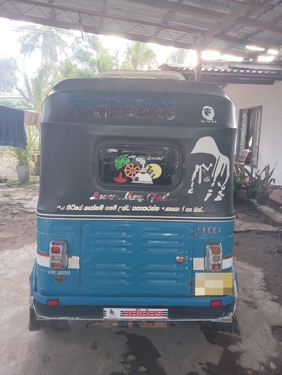 Bajaj Three Wheel 2011 - Reconditioned Three wheeler sale in Sri Lanka - patpat.lk