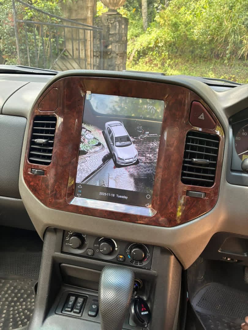 Mitsubishi Montero 2000 - பயன்படுத்தப்பட்டது SUV sale in Sri Lanka - patpat.lk