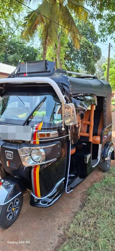 Bajaj 4 stroke 2015 - Used Three wheeler sale in Sri Lanka - patpat.lk