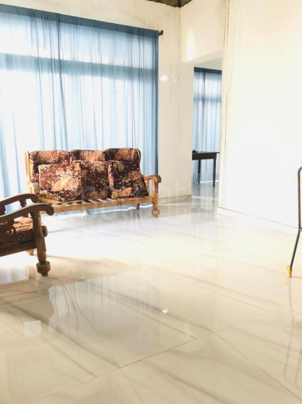 House for Rent in Yakkala ads-image-1