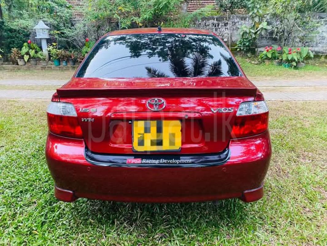 Advertisement image 4