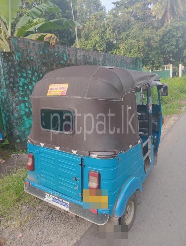 Bajaj 4 stroke 2011 - பயன்படுத்தப்பட்டது முச்சக்கர வண்டி sale in Sri Lanka - patpat.lk
