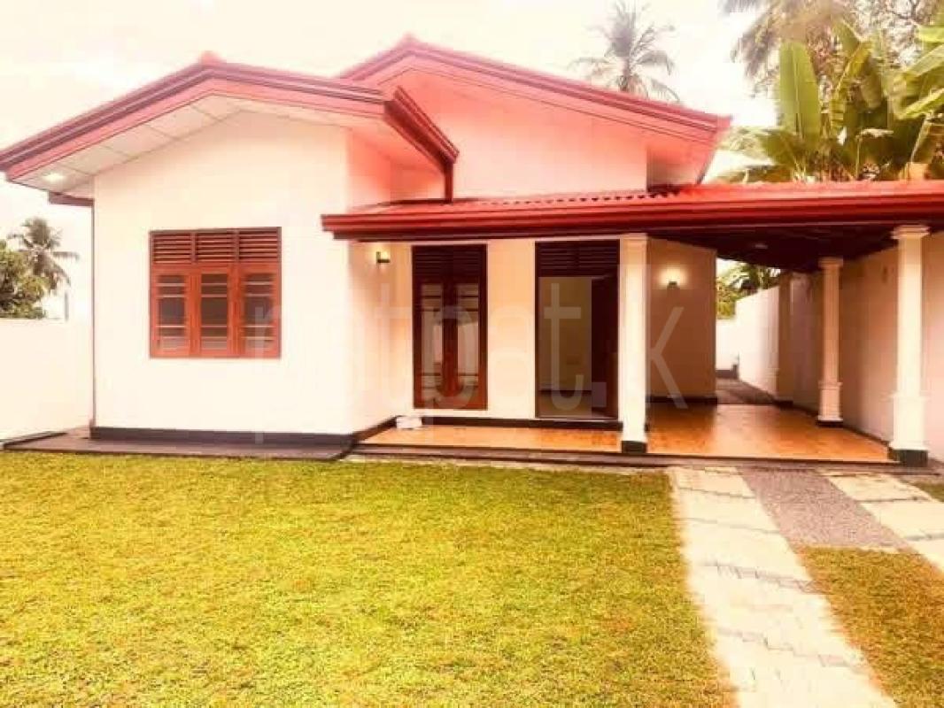 House for Sale in Homagama ads-image-1