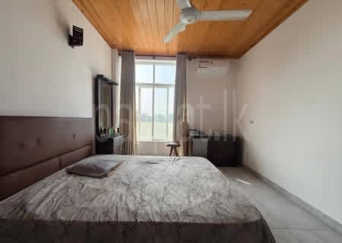 Furnished Apartment for Sale in Wellawatta (Colombo 06)