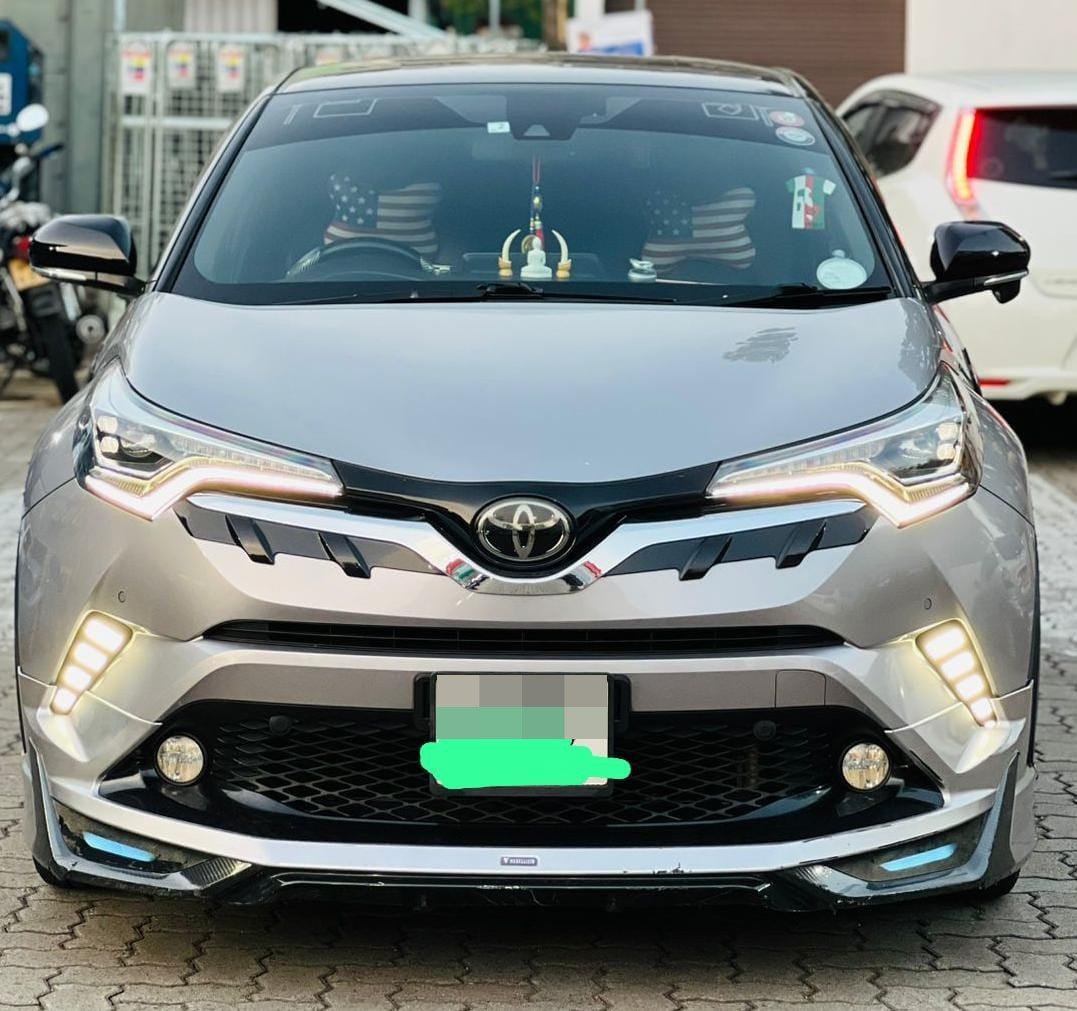 Toyota CHR 2017 - Used SUV sale in Sri Lanka - patpat.lk