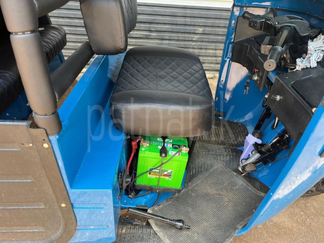 Bajaj Three Wheel 2010 - பயன்படுத்தப்பட்டது முச்சக்கர வண்டி sale in Sri Lanka - patpat.lk