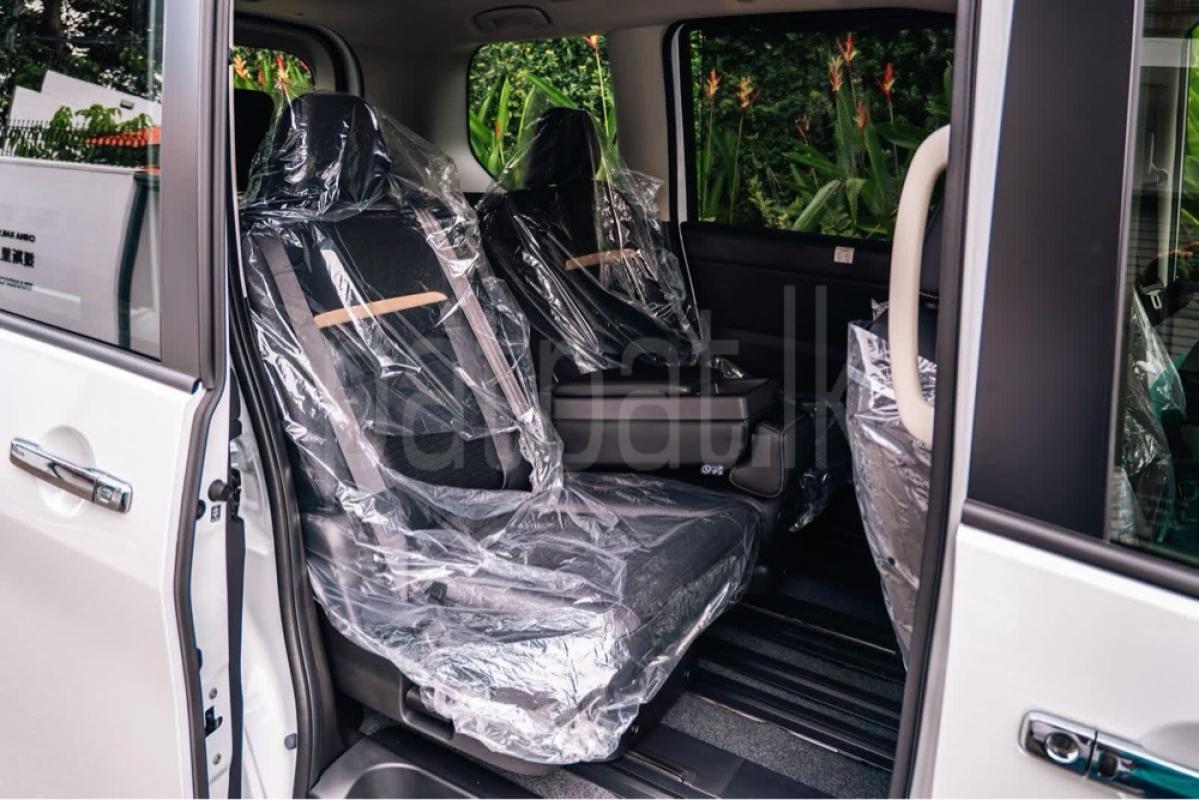 Advertisement image 6