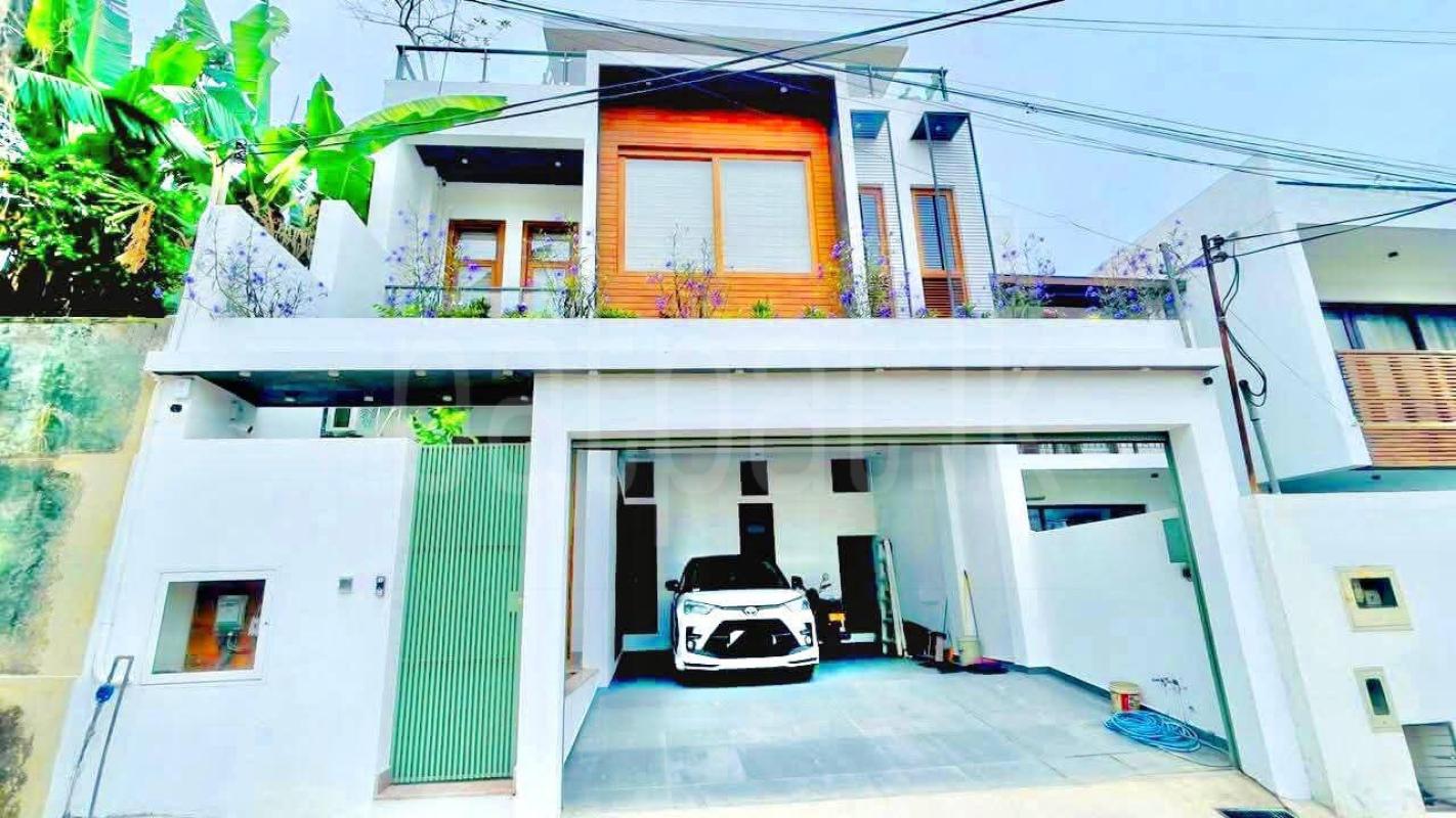 House for Sale in Battaramulla