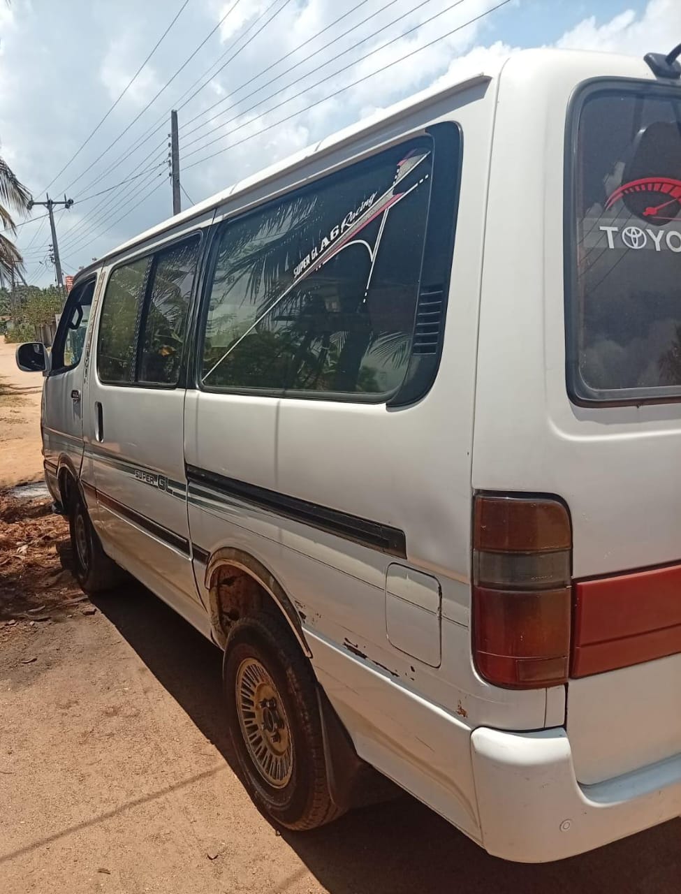 Toyota Hiace 1990 - Used Van sale in Sri Lanka - patpat.lk