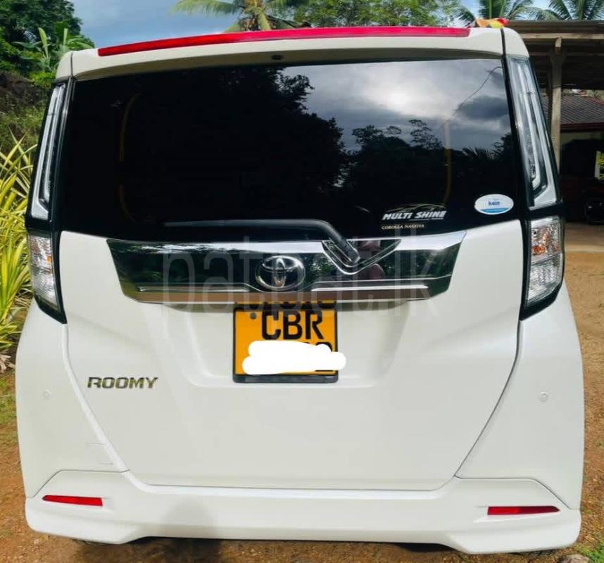 Toyota Roomy 2023 - Used Van sale in Sri Lanka - patpat.lk