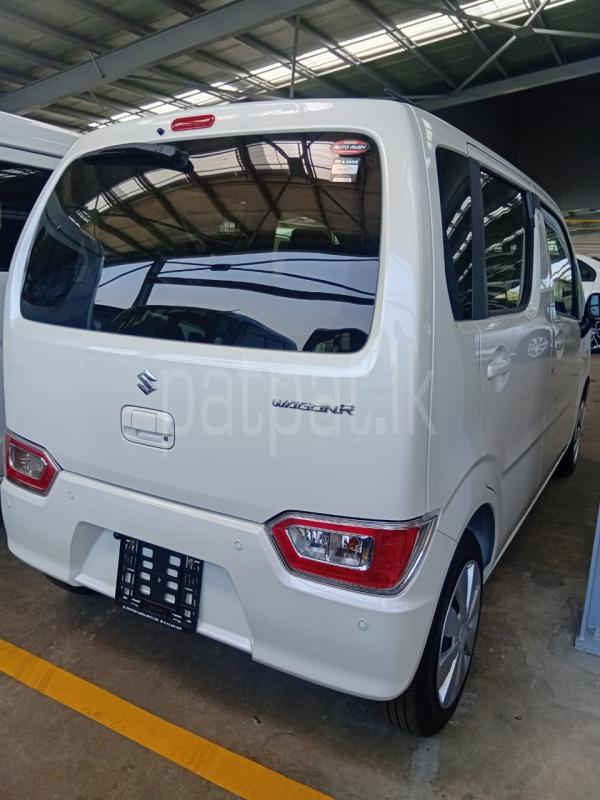 Suzuki Wagon R 2024 - Reconditioned Car sale in Sri Lanka - patpat.lk