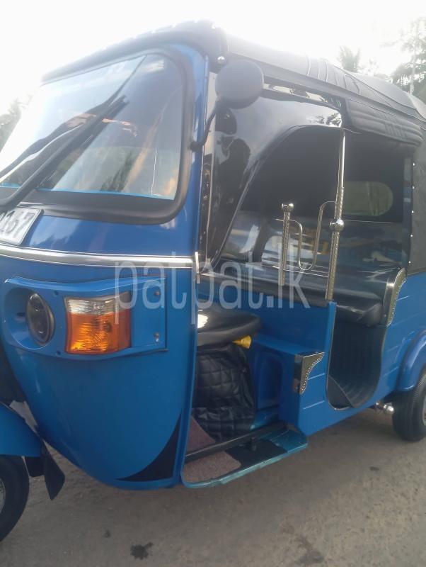 Bajaj 4 stroke 2011 - பயன்படுத்தப்பட்டது முச்சக்கர வண்டி sale in Sri Lanka - patpat.lk