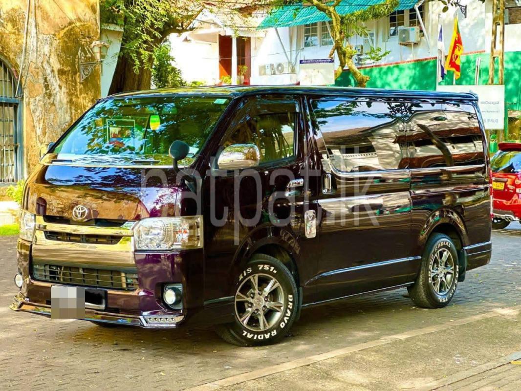 Toyota Hiace 2015 - Used Van sale in Sri Lanka - patpat.lk