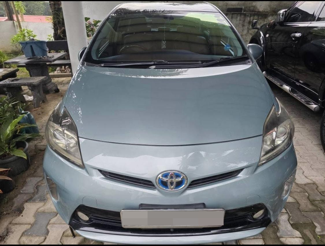 Toyota Prius 2013 ads-image-1