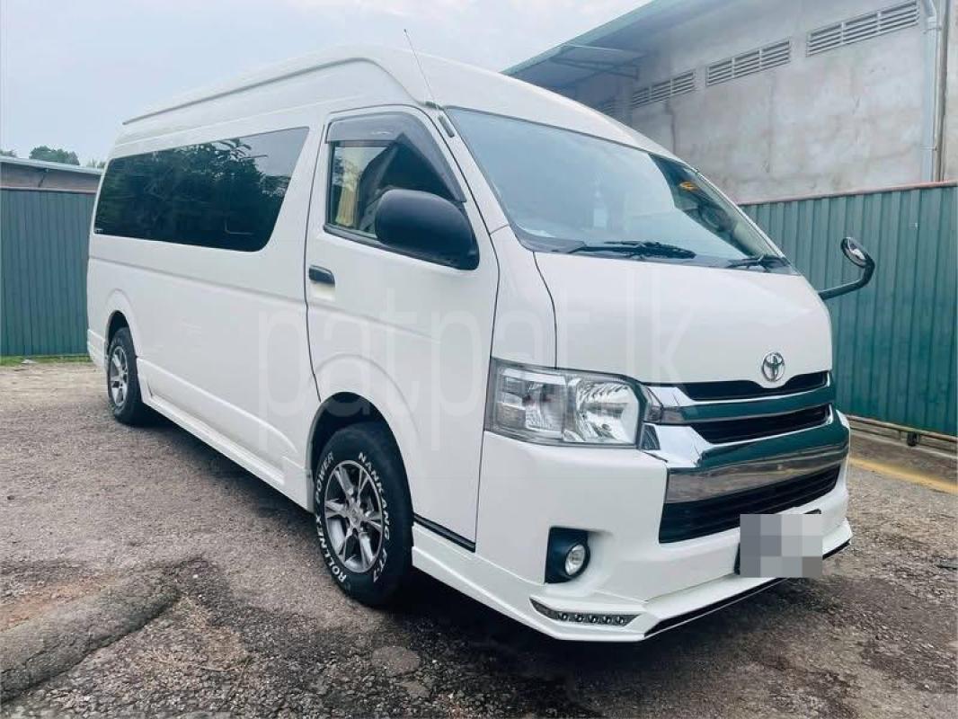 Toyota Hiace 2015 - மறுசீரமைக்கப்பட்டது வேன் sale in Sri Lanka - patpat.lk