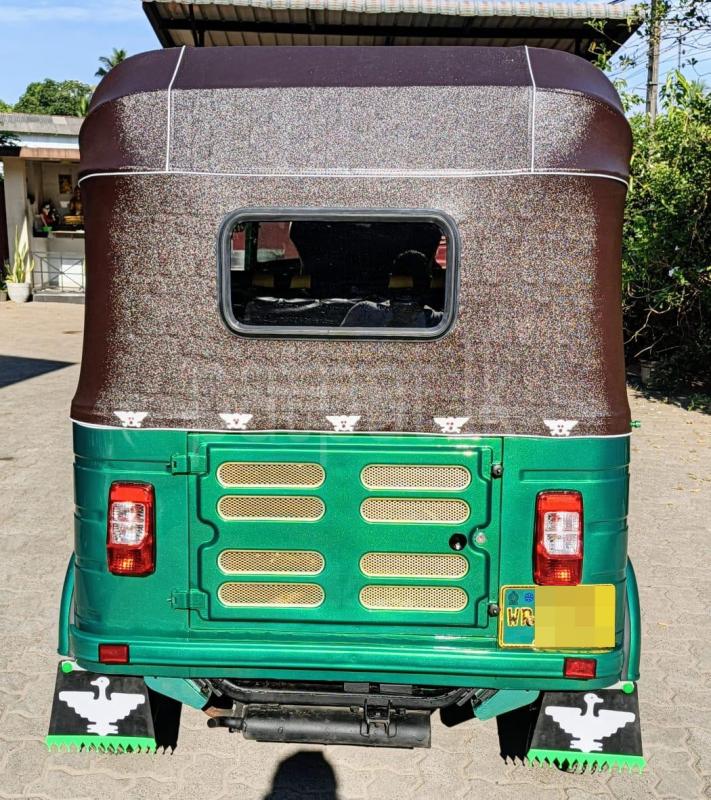 Bajaj 4 stroke 2012 - பயன்படுத்தப்பட்டது முச்சக்கர வண்டி sale in Sri Lanka - patpat.lk