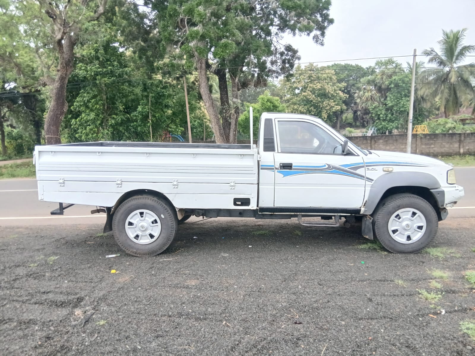 Tata Xenon 2014 - பயன்படுத்தப்பட்டது டிரக் sale in Sri Lanka - patpat.lk