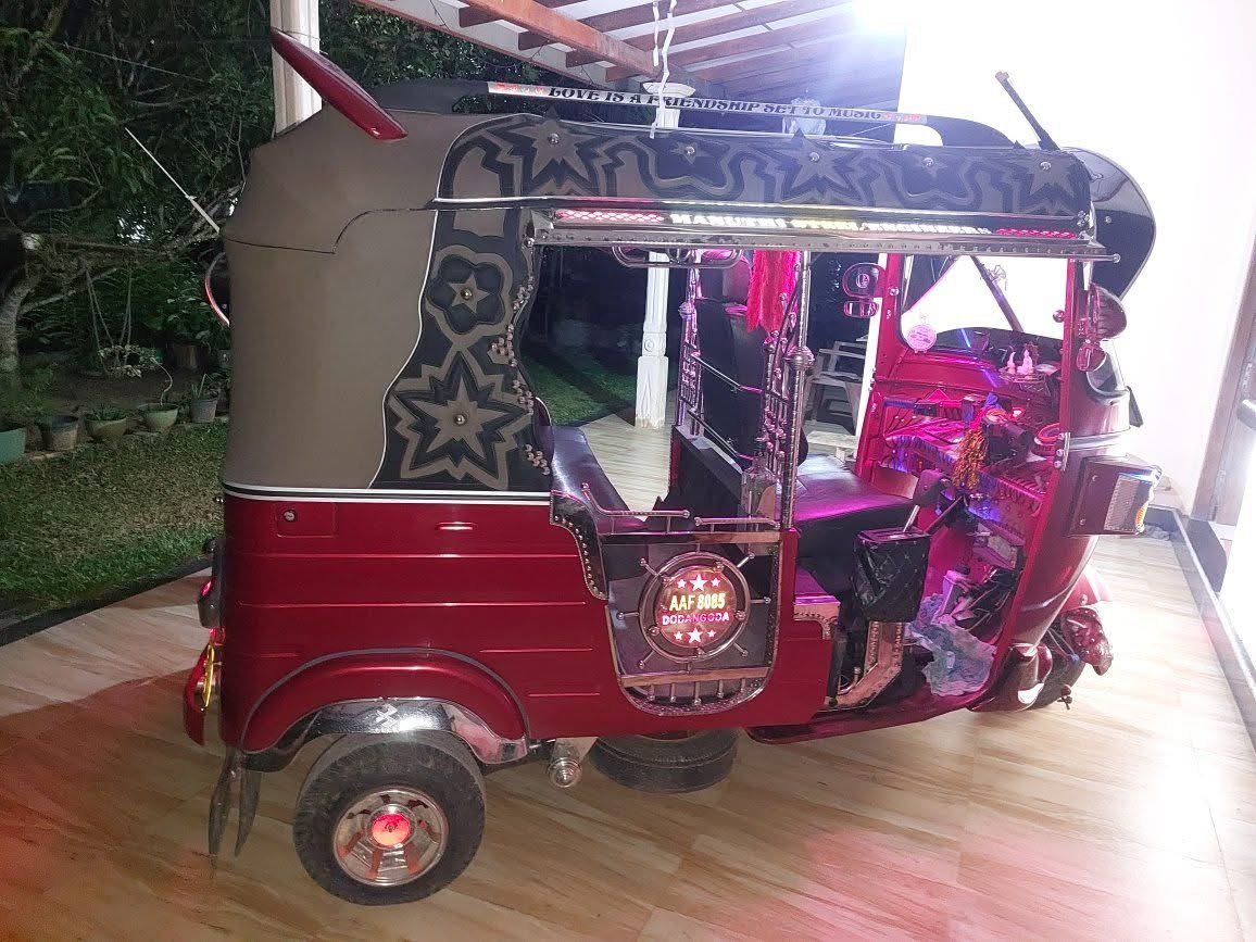 Bajaj 4 stroke 2013 - භාවිතා කරන ලද ත්‍රිරෝද රථය sale in Sri Lanka - patpat.lk