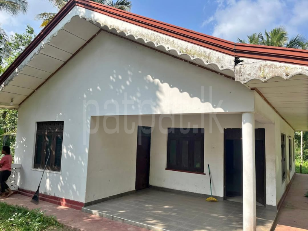 House for Sale in Divulapitiya ads-image-1