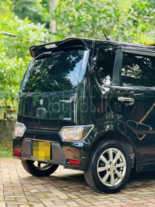 Suzuki Wagon R 2017 - பயன்படுத்தப்பட்டது கார் sale in Sri Lanka - patpat.lk