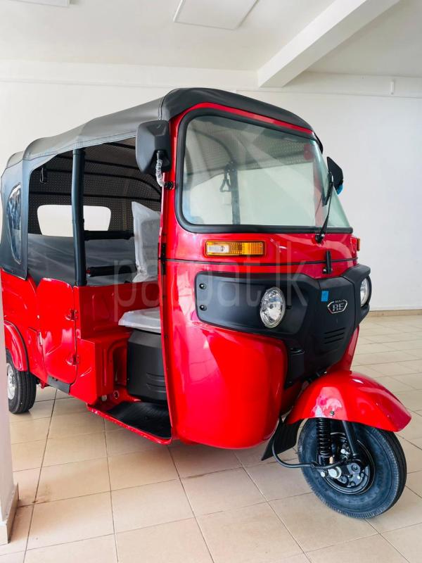Bajaj Three Wheel 2026 - சான்றளிக்கப்பட்டது முச்சக்கர வண்டி sale in Sri Lanka - patpat.lk