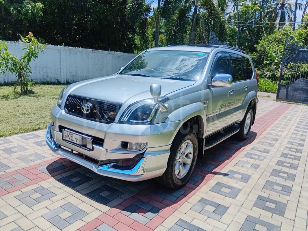 Toyota Land Cruiser Prado 2007 - භාවිතා කරන ලද SUV රථය sale in Sri Lanka - patpat.lk