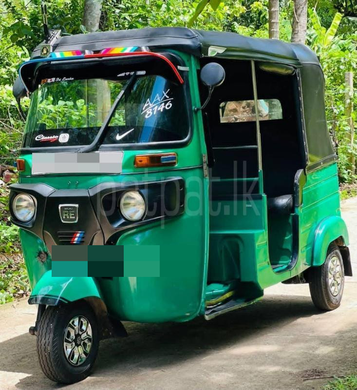 Bajaj Three Wheel 2015 - பயன்படுத்தப்பட்டது முச்சக்கர வண்டி sale in Sri Lanka - patpat.lk